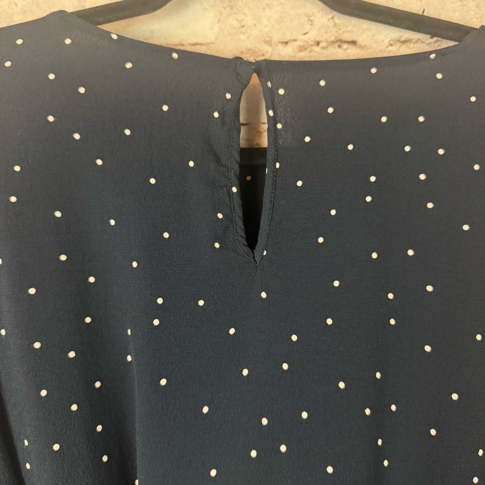 GANNI Women's Size 38 1621 Rosemont Crepe Blouse 3/4 Sleeve Navy White Pin Dots - Picture 6 of 8